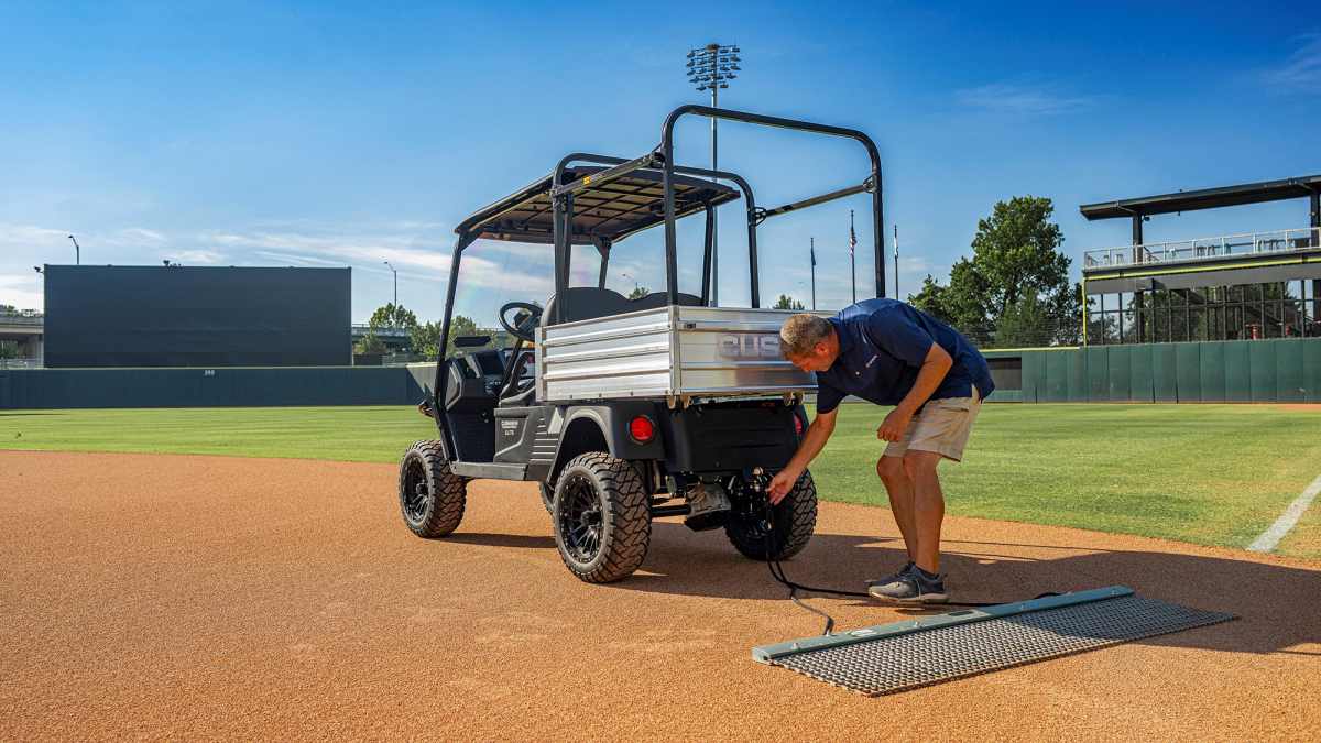 Cushman Utility Vehicles, Hauler PRO-X