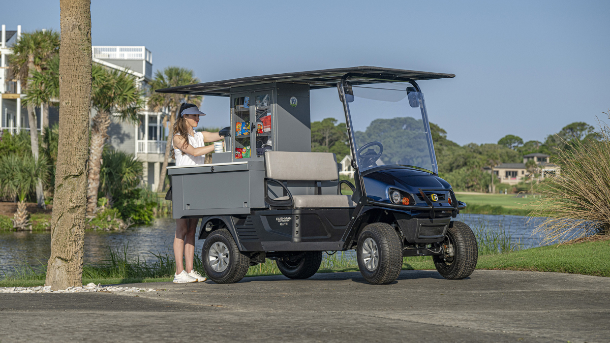 Cushman Refresher Oasis Beverage and Snack Cart
