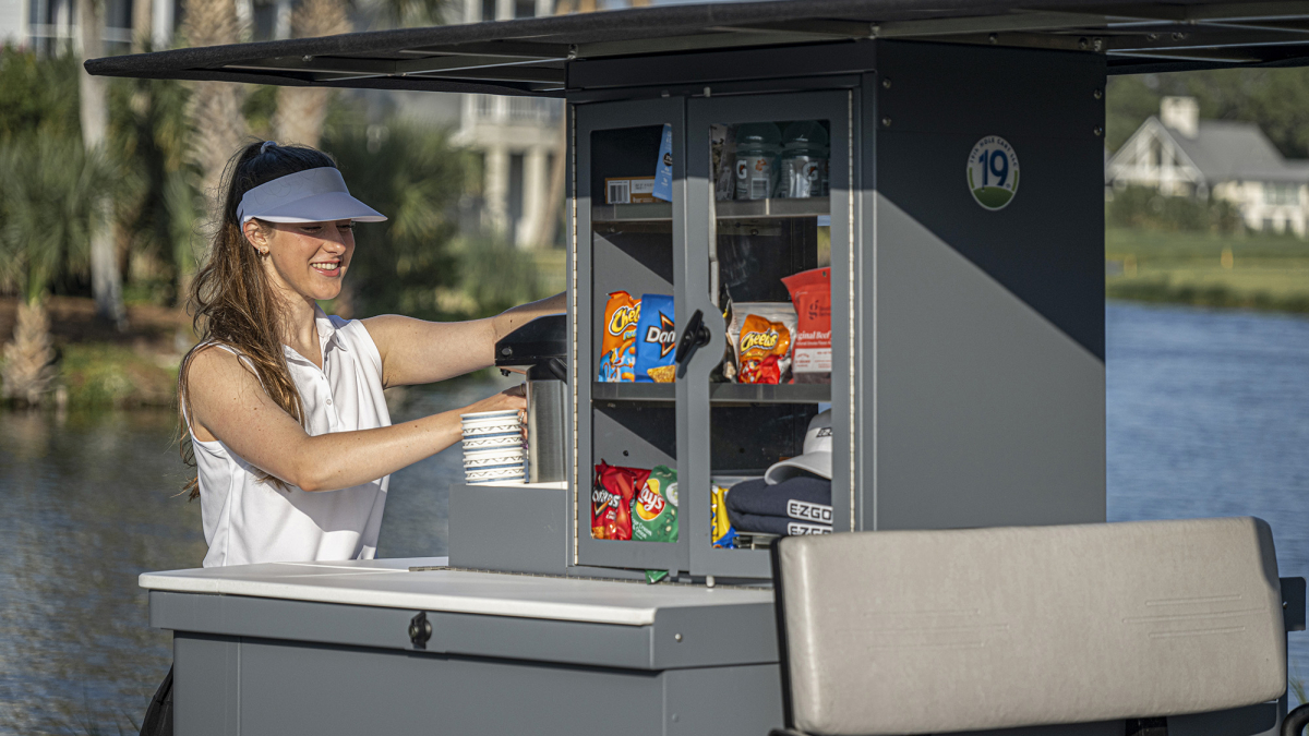 Cushman Refresher Oasis Beverage and Snack Cart