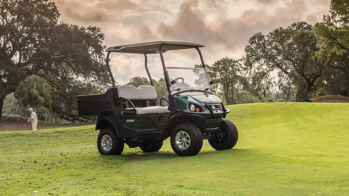 Cushman Hauler 800X Golf Utility Vehicle