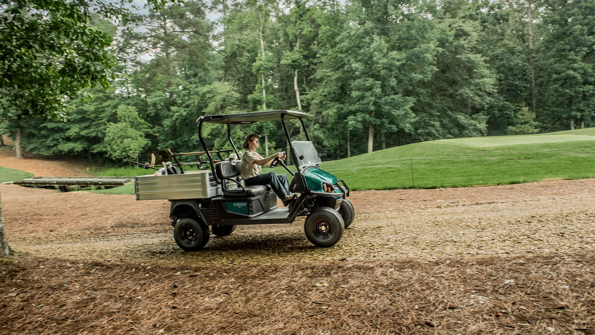 Cushman Hauler 1200X Golf Utility Vehicle