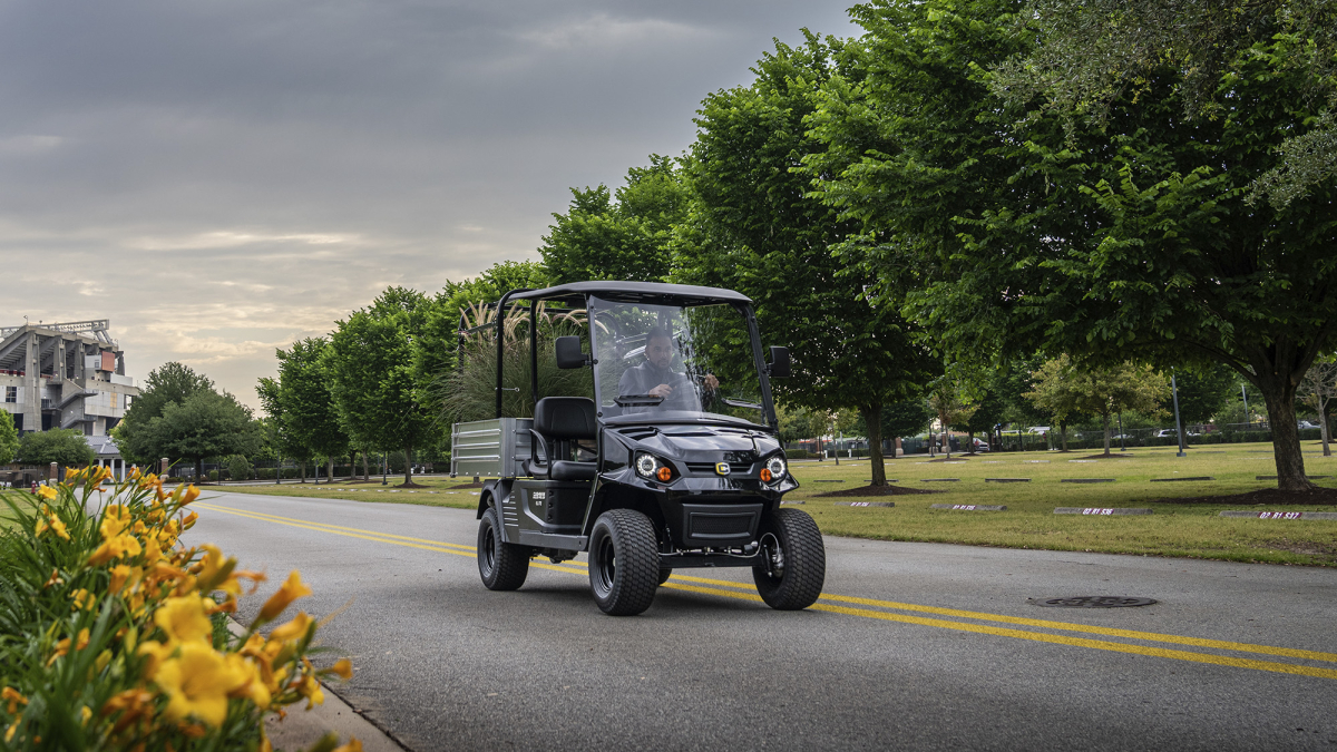 Cushman Utility Vehicles, Hauler PRO LSV, ELiTE lithium