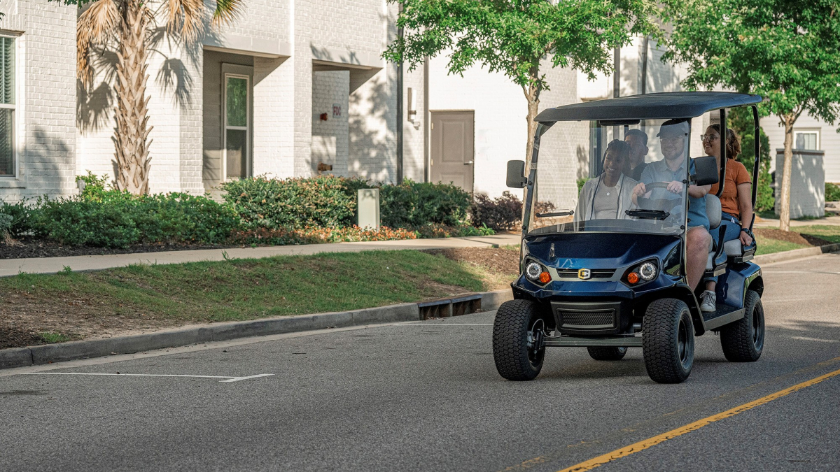 Cushman Vehicles - New Tour LSV