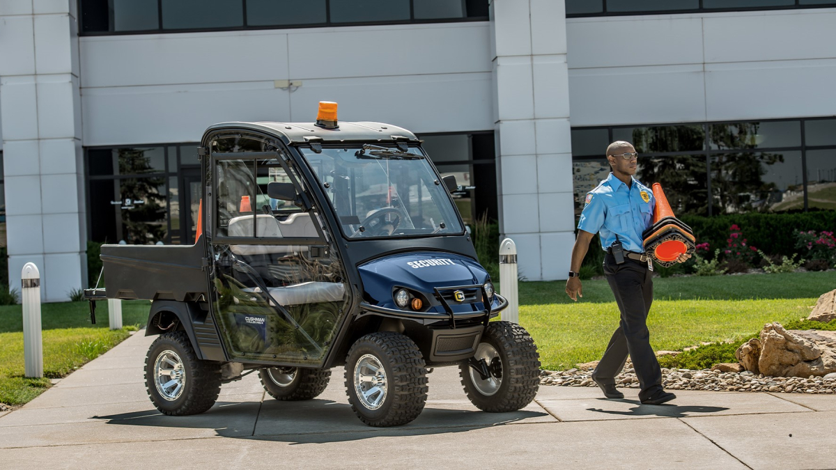 Cushman Hauler PRO-X